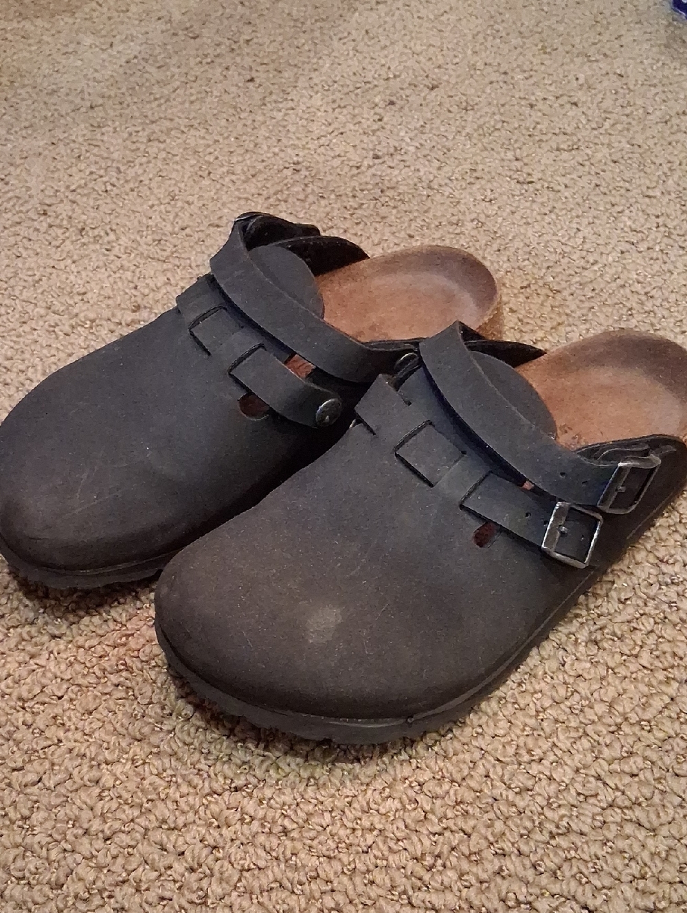 Birkenstoch Birkis Black Leather Slip-On Clogs with Buckle Strap